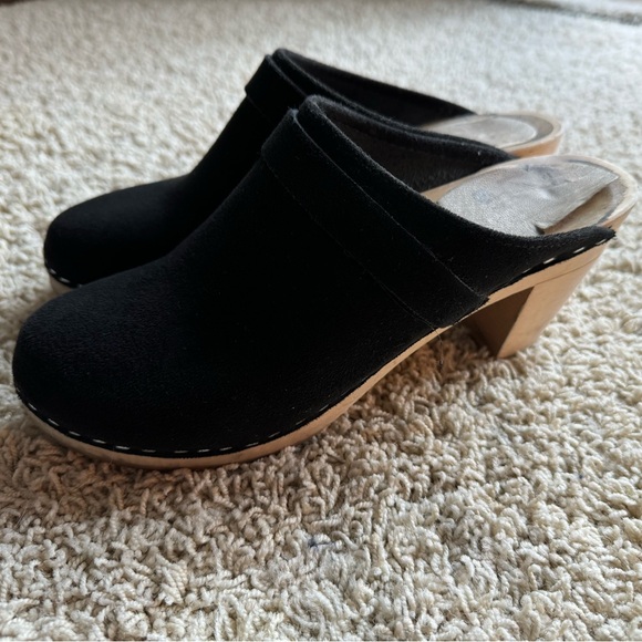 Maguba Stockholm Clog - Picture 2 of 6